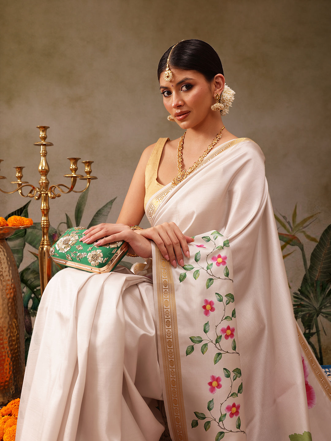 Hiral Fashion White Onam Art Silk Floral Digital Print Saree