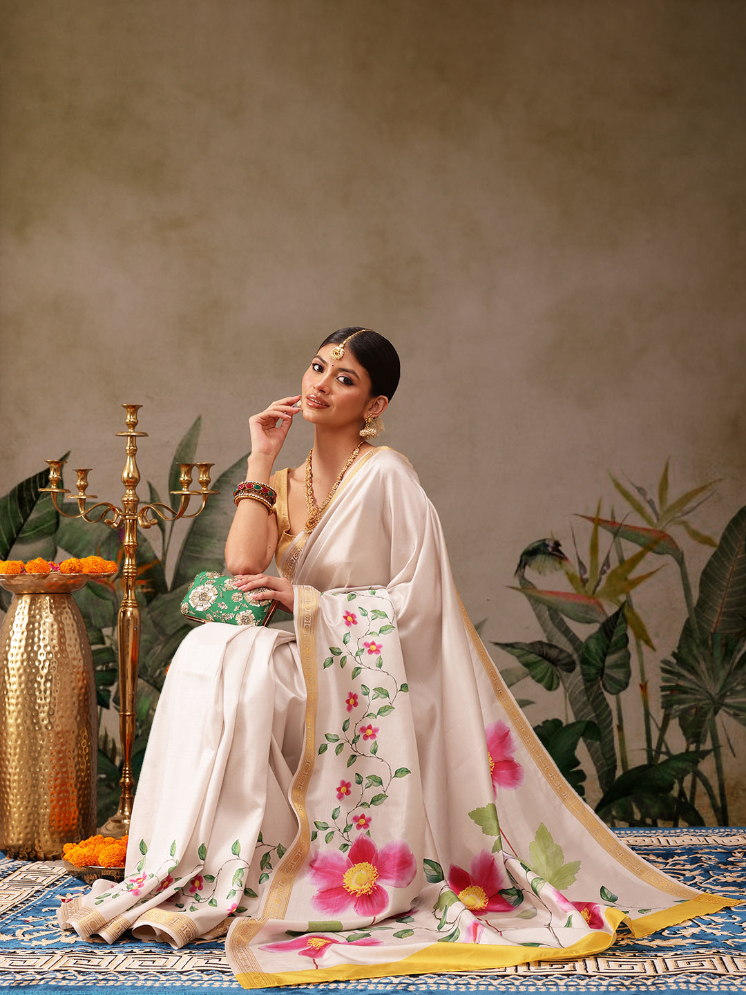 Hiral Fashion White Onam Art Silk Floral Digital Print Saree