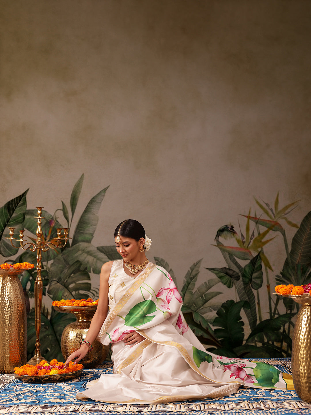 Hiral Fashion White Onam Art Silk Floral Digital Print Saree