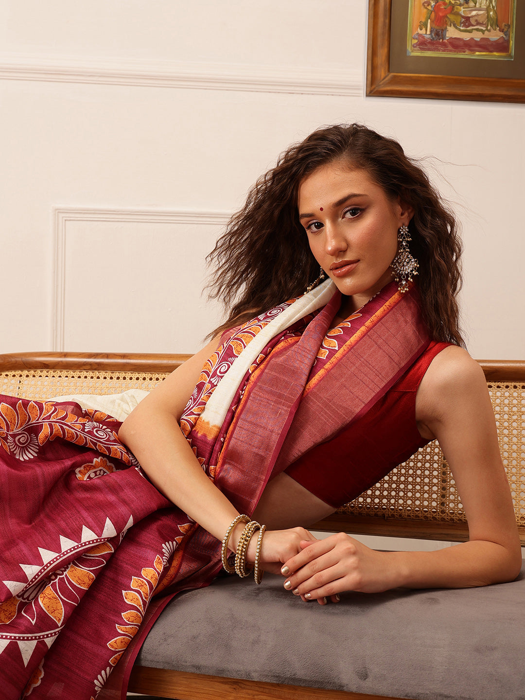 Hiral Fashion Off White Ikkat Kotha Silk Floral Digital Print Saree