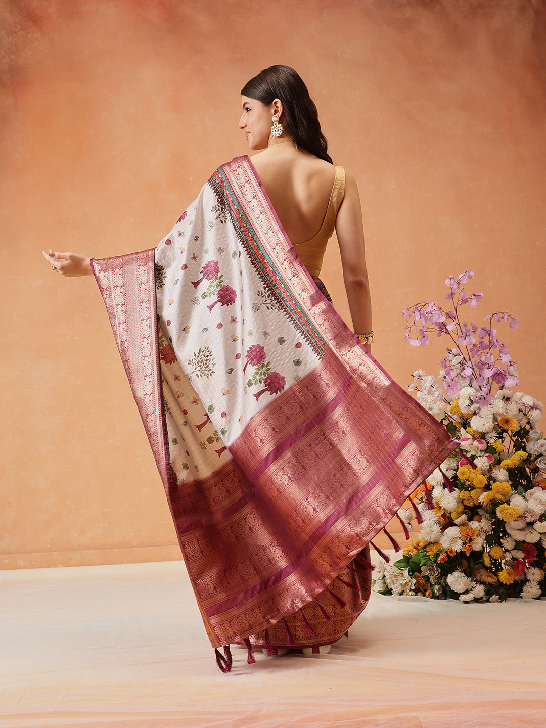 Hiral Fashion Grey Kanjeevaram Banarasi Silk Floral Digital Printed Saree