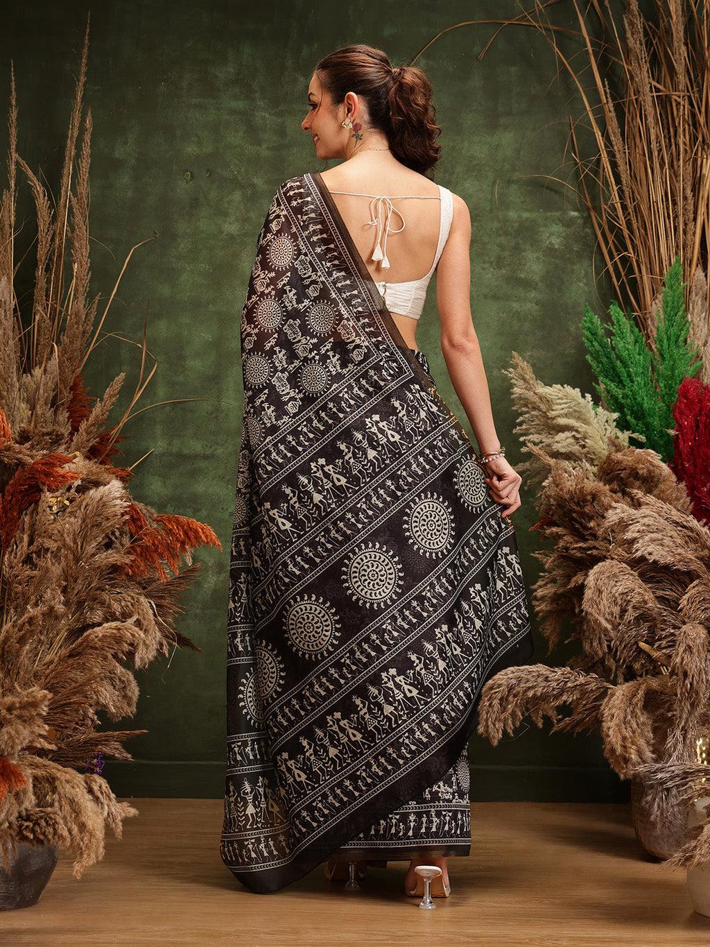 Hiral Fashion Black Chanderi Cotton Blend Abstract Digital Printed Saree