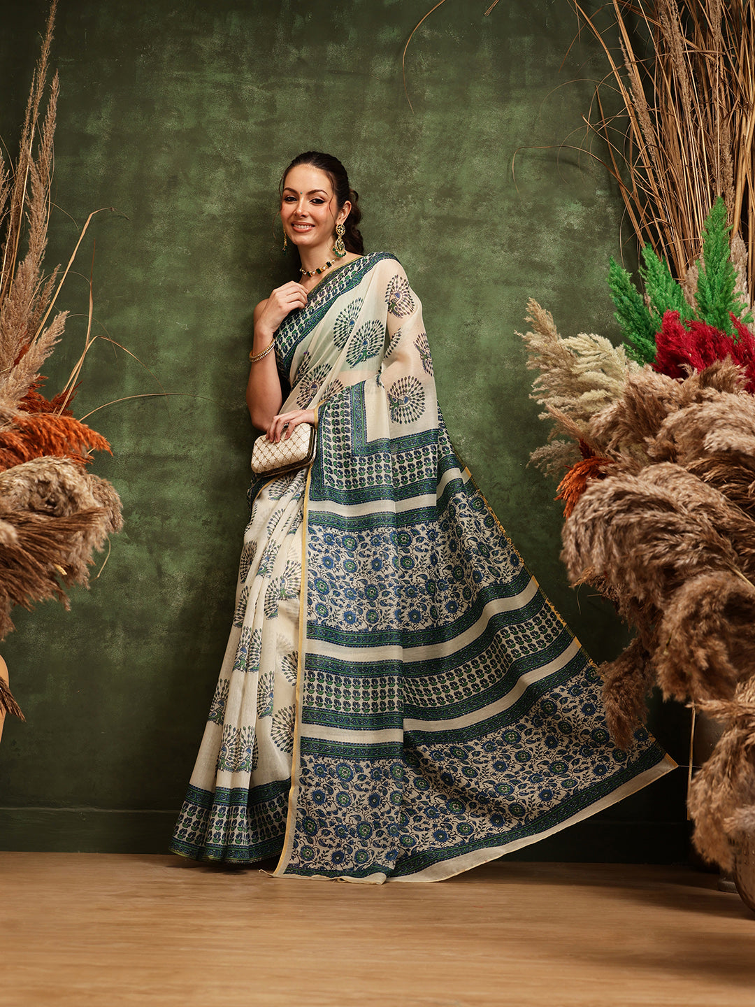 Hiral Fashion Off White Chanderi Cotton Blend Abstract Digital Printed Saree
