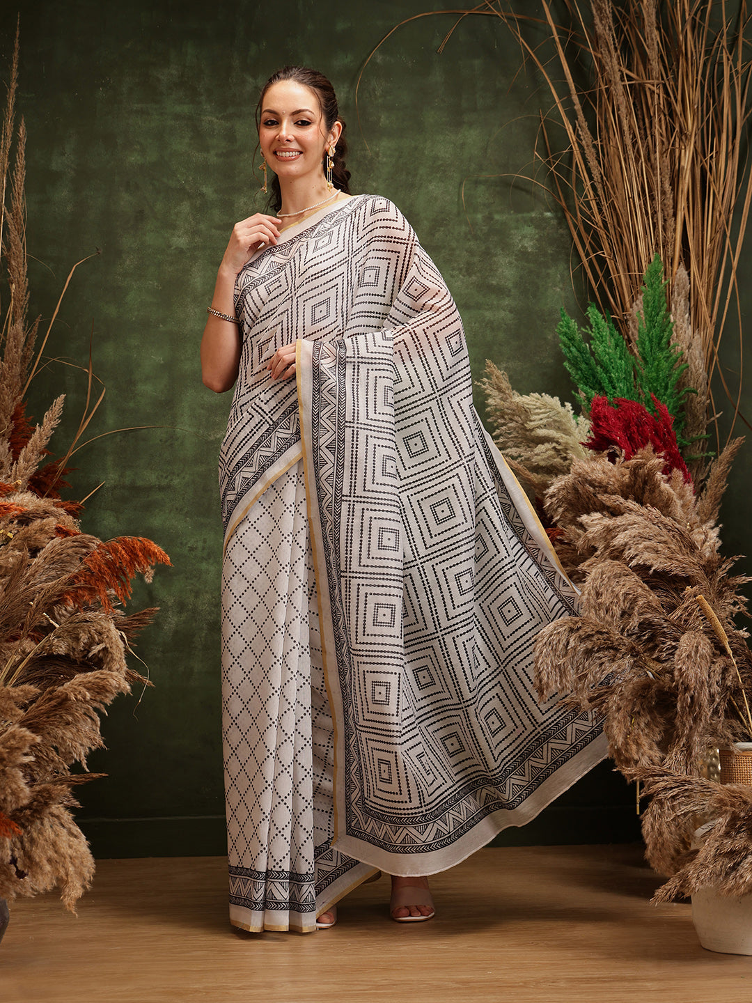 Hiral Fashion White Chanderi Cotton Blend Floral Digital Printed Saree