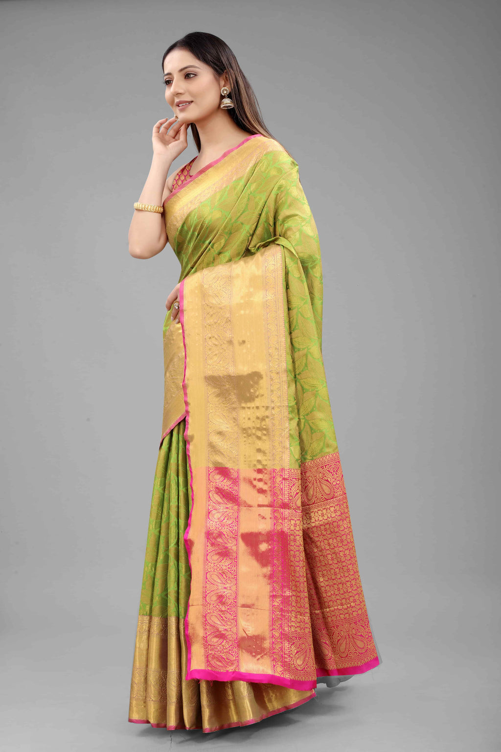 Hiral Fashion Green Banarasi Art Silk Floral Woven Design Saree