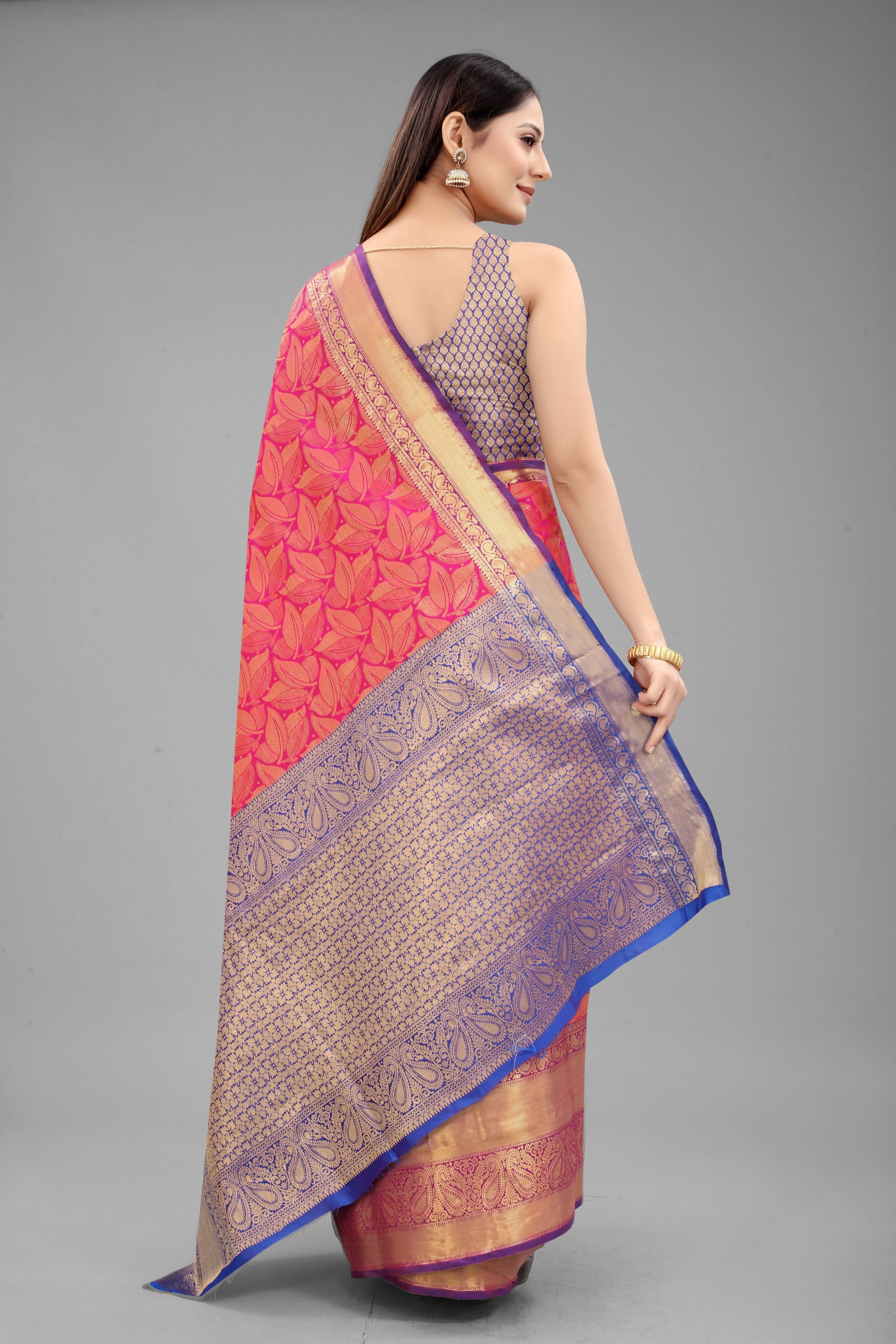 Hiral Fashion Pink Banarasi Art Silk Floral Woven Design Saree