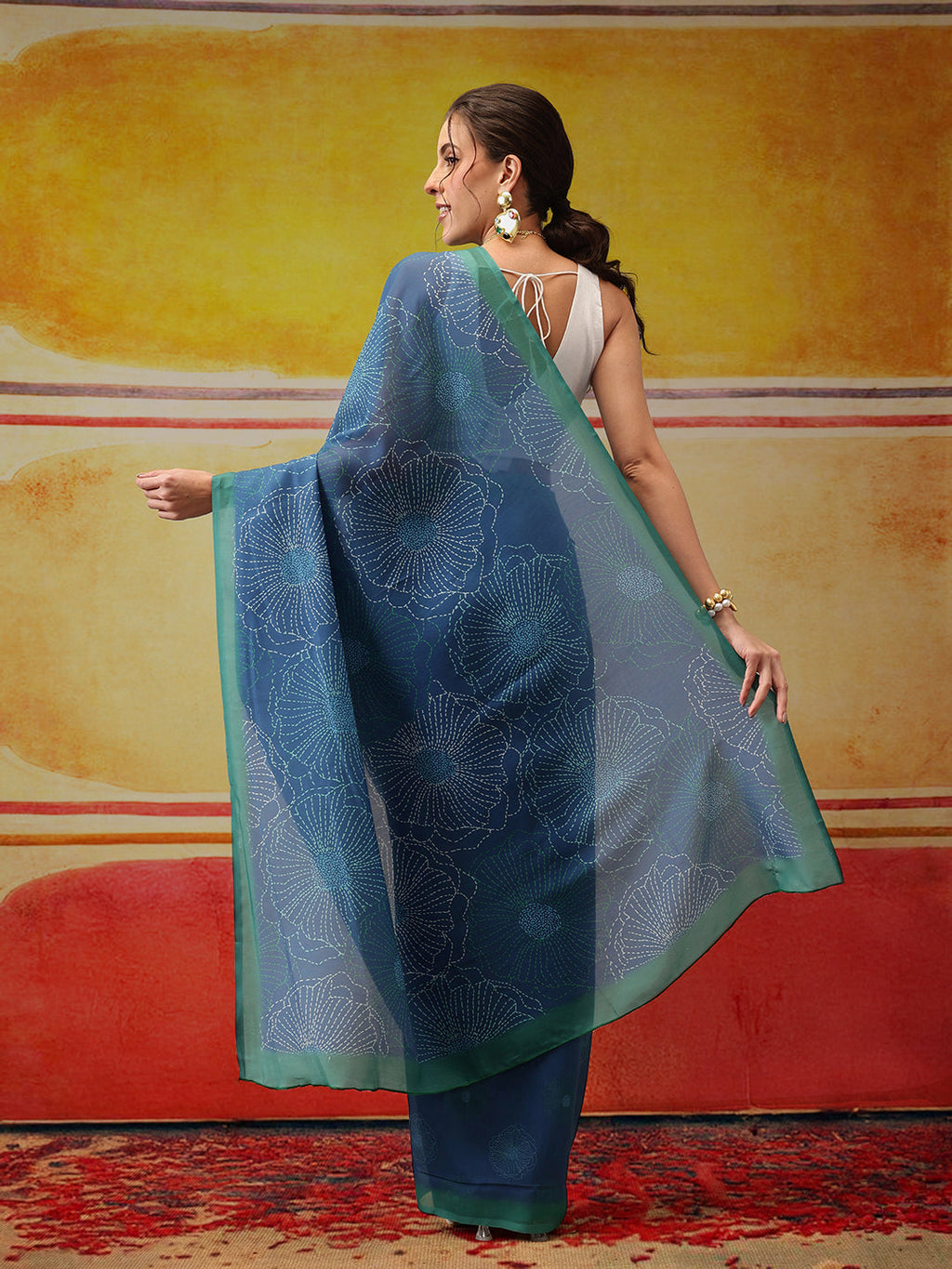 Hiral Fashion Teal Bollywood Mul Cotton Floral Digital Printed Saree
