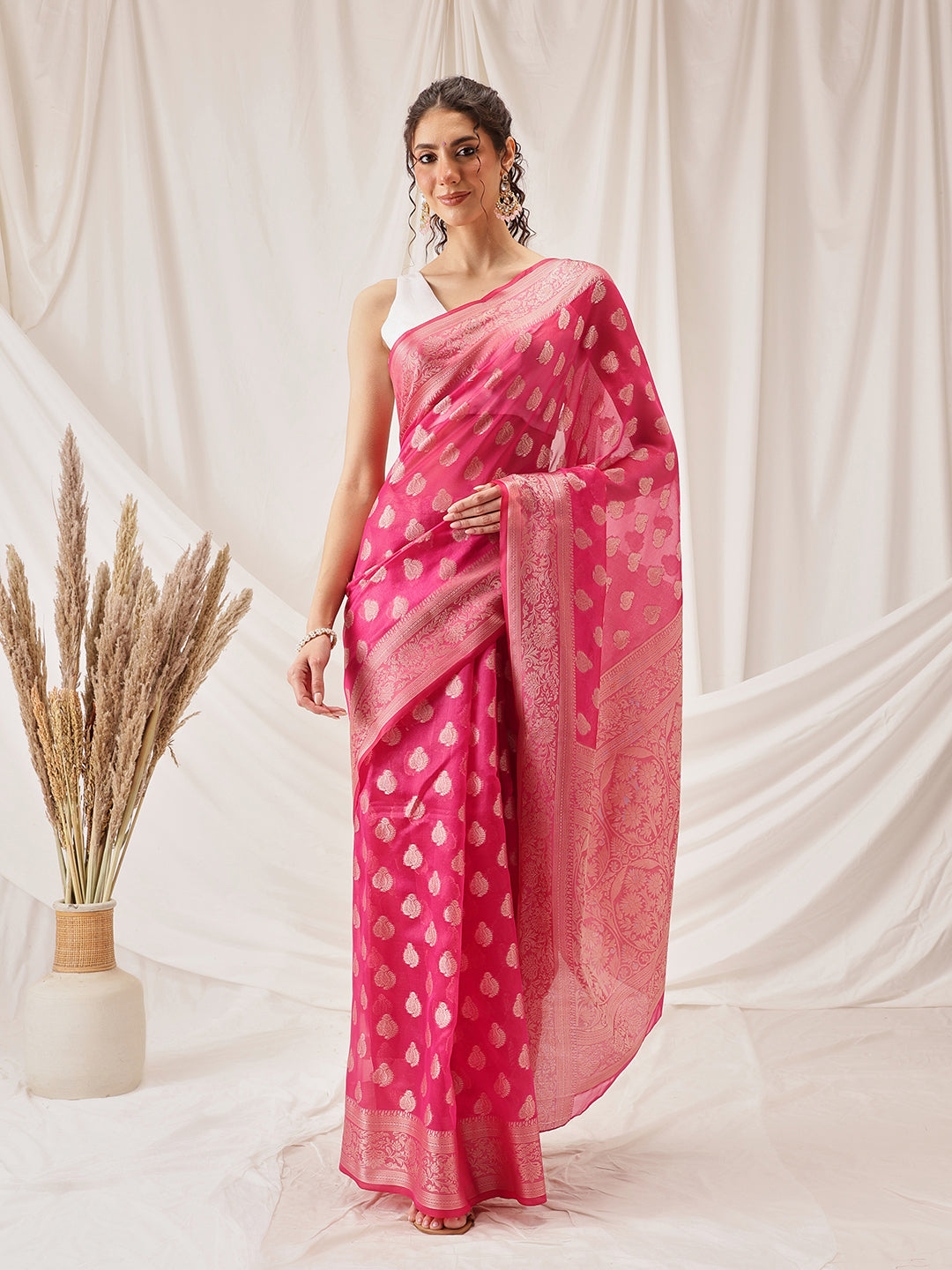 Hiral Fashion Pink Banarasi Organza Silk Floral Woven Design Saree