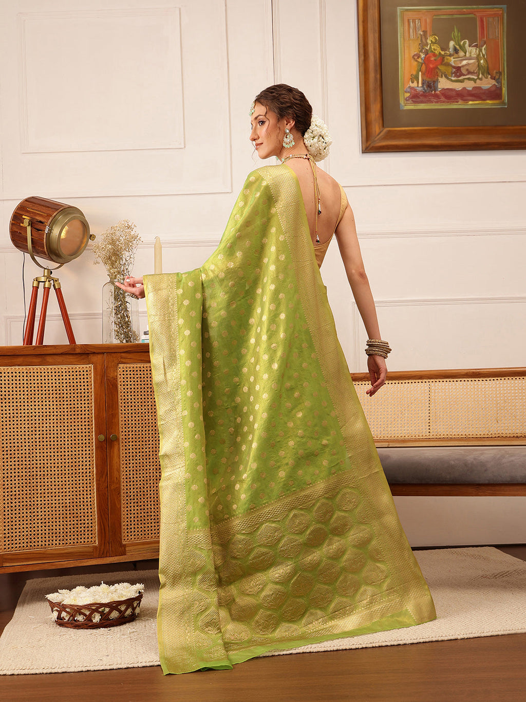 Hiral Fashion Green Kanjivaram Tissue Silk Floral Zari Woven Saree