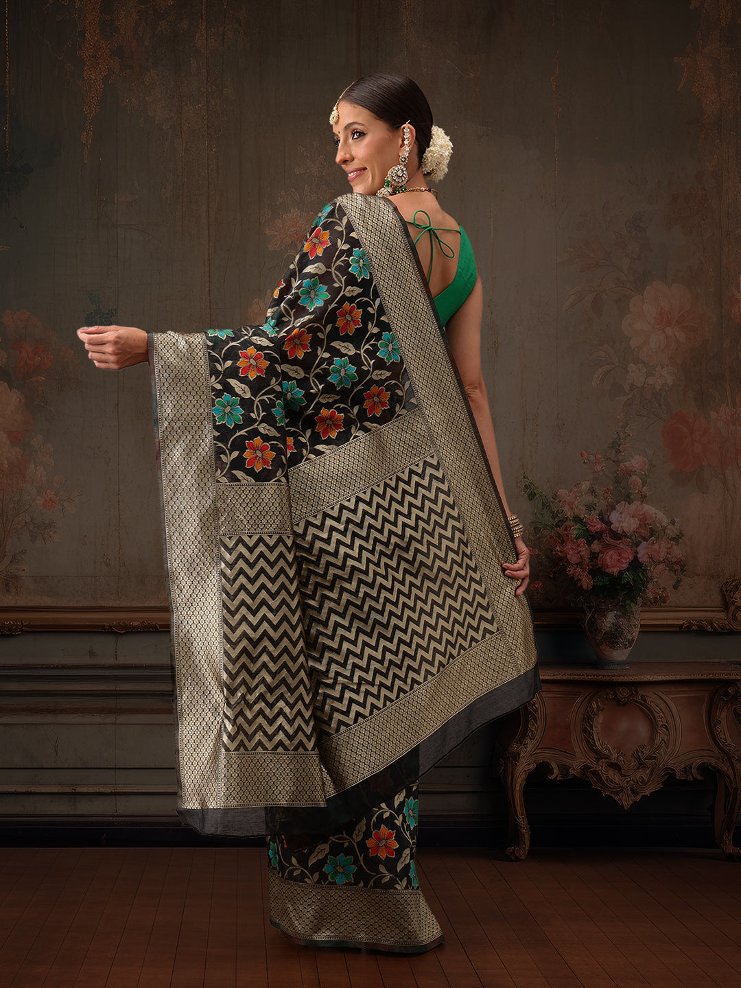 Hiral Fashion Black Jamdani Cotton Floral Woven Thread Saree