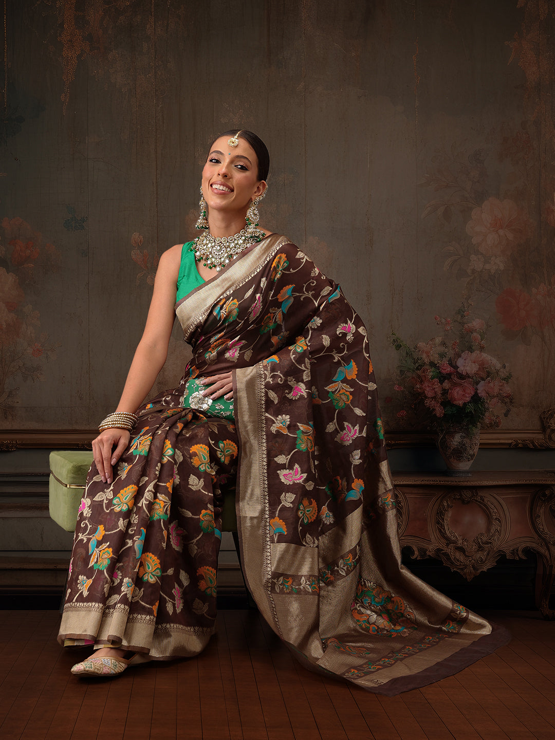 Hiral Fashion Brown Jamdani Cotton Floral Woven Thread Saree