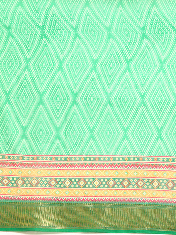 Green Silk Cotton Printed Geomatric Saree with Unstitched Blouse - Hiral Fashion
