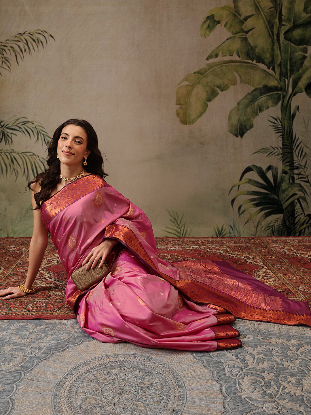 Hiral Fashion Pink Banarasi Silk Floral Woven Design Saree