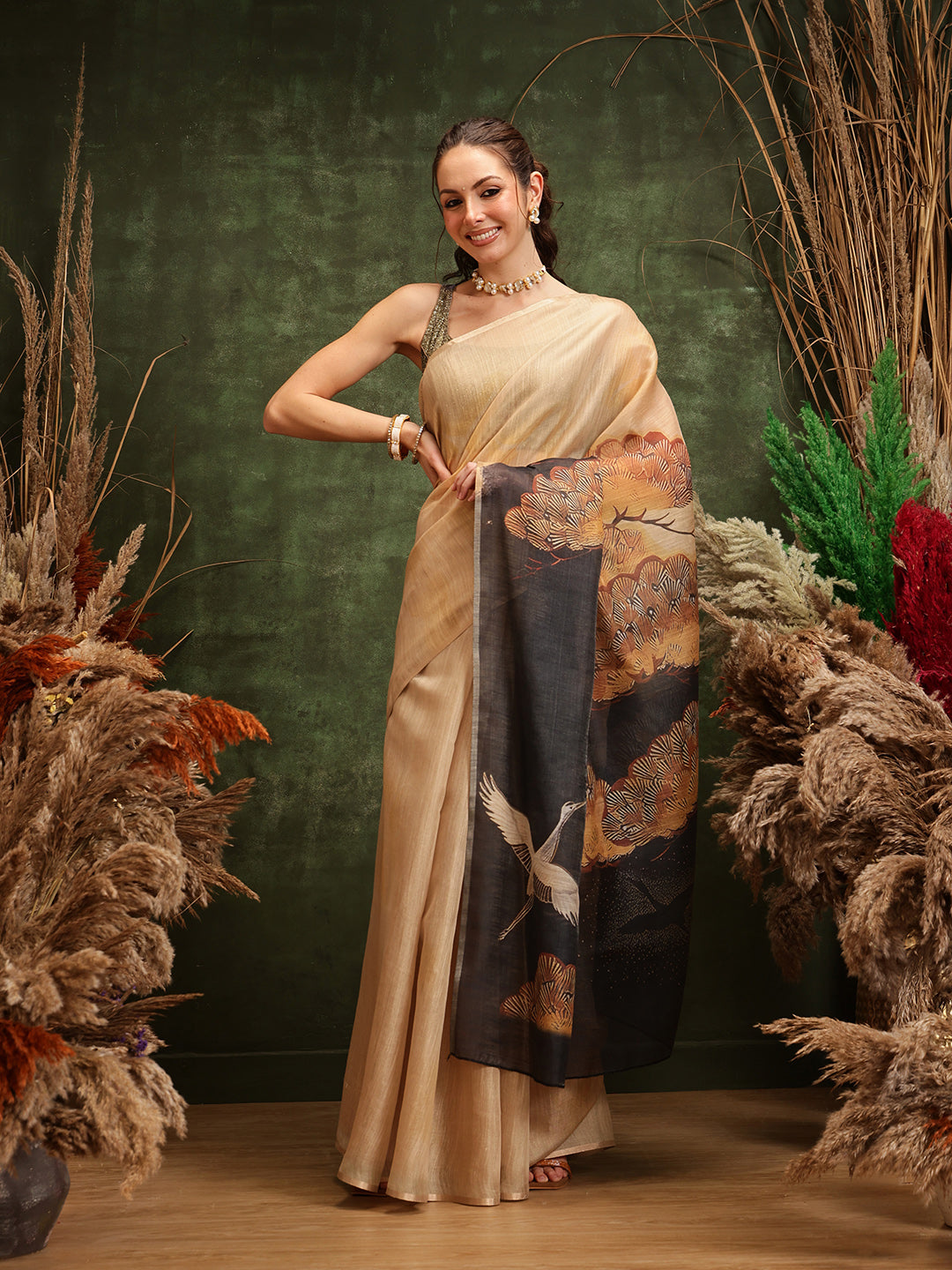 Hiral Fashion Beige Bollywood Cotton Tissue Floral Digital Printed Saree