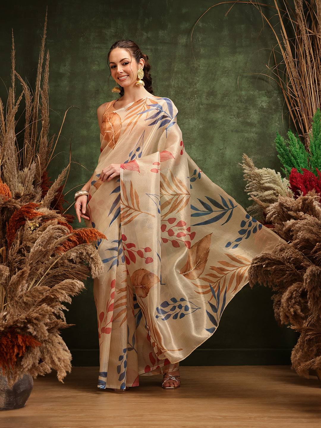 Hiral Fashion Off White Bollywood Cotton Tissue Floral Digital Printed Saree