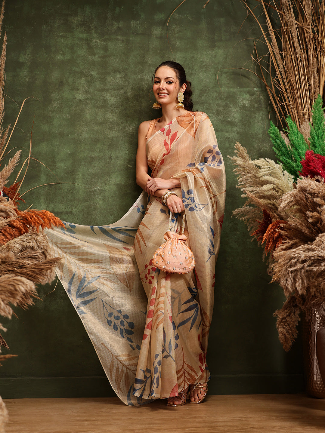 Hiral Fashion Off White Bollywood Cotton Tissue Floral Digital Printed Saree