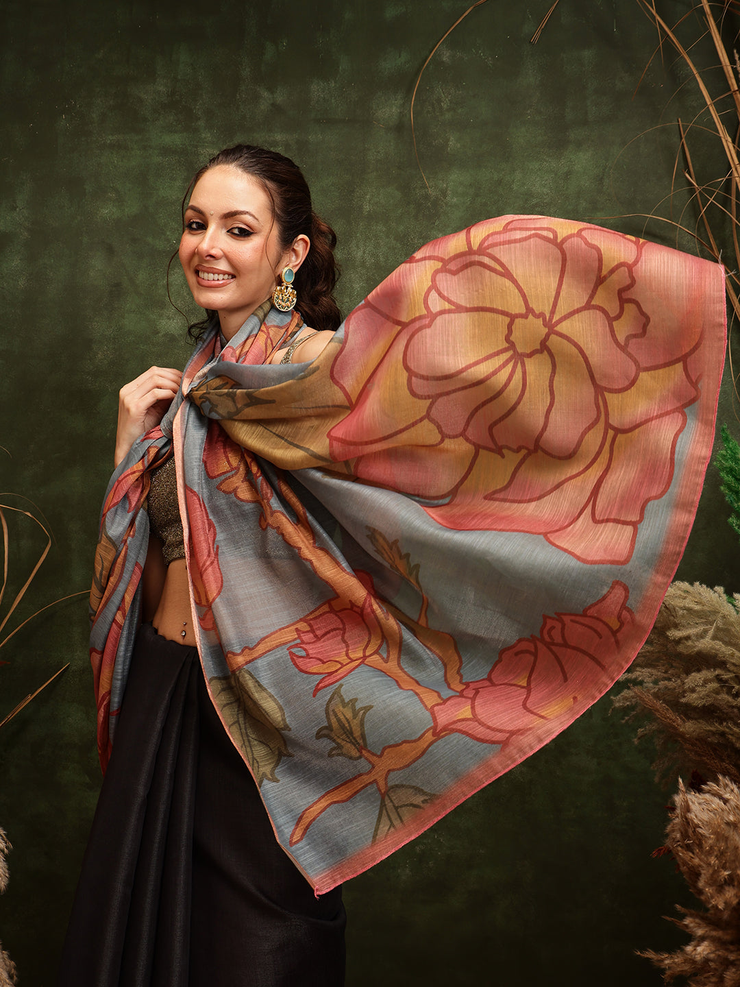 Hiral Fashion Black Cotton Silk Floral Digital Printed Saree