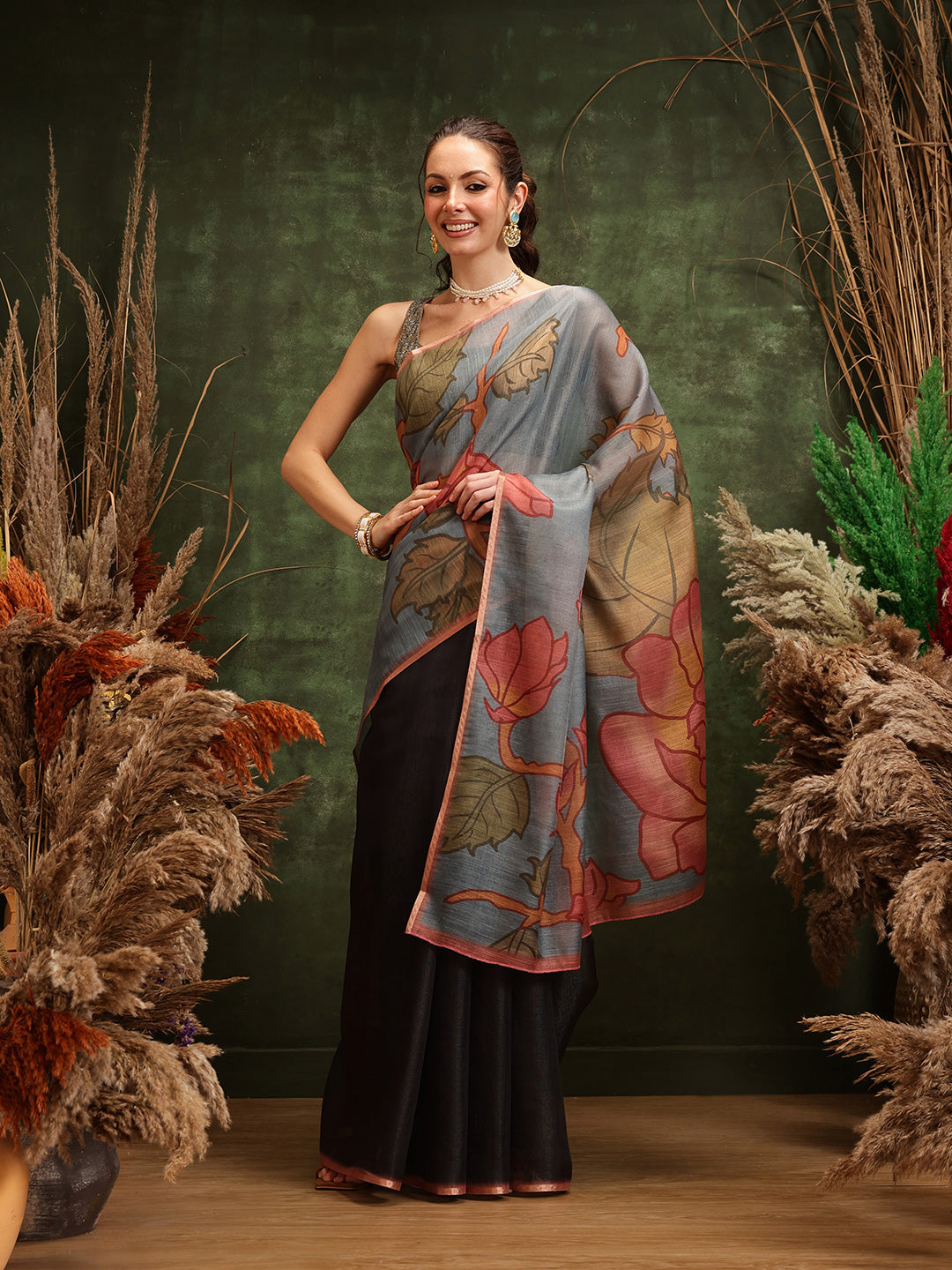 Hiral Fashion Black Cotton Silk Floral Digital Printed Saree