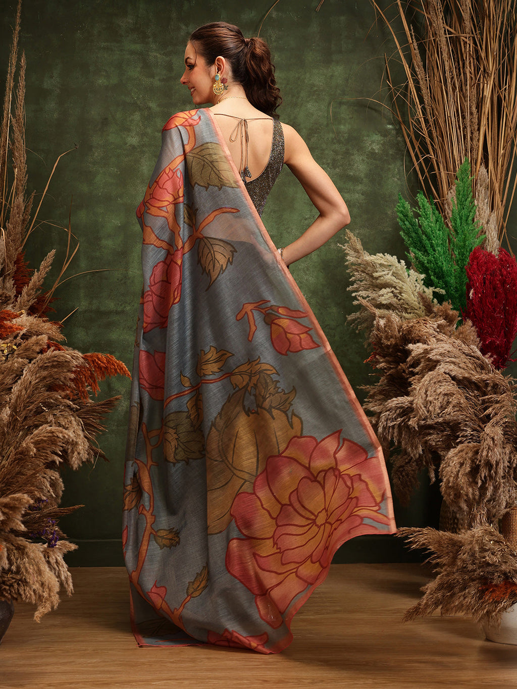 Hiral Fashion Black Cotton Silk Floral Digital Printed Saree