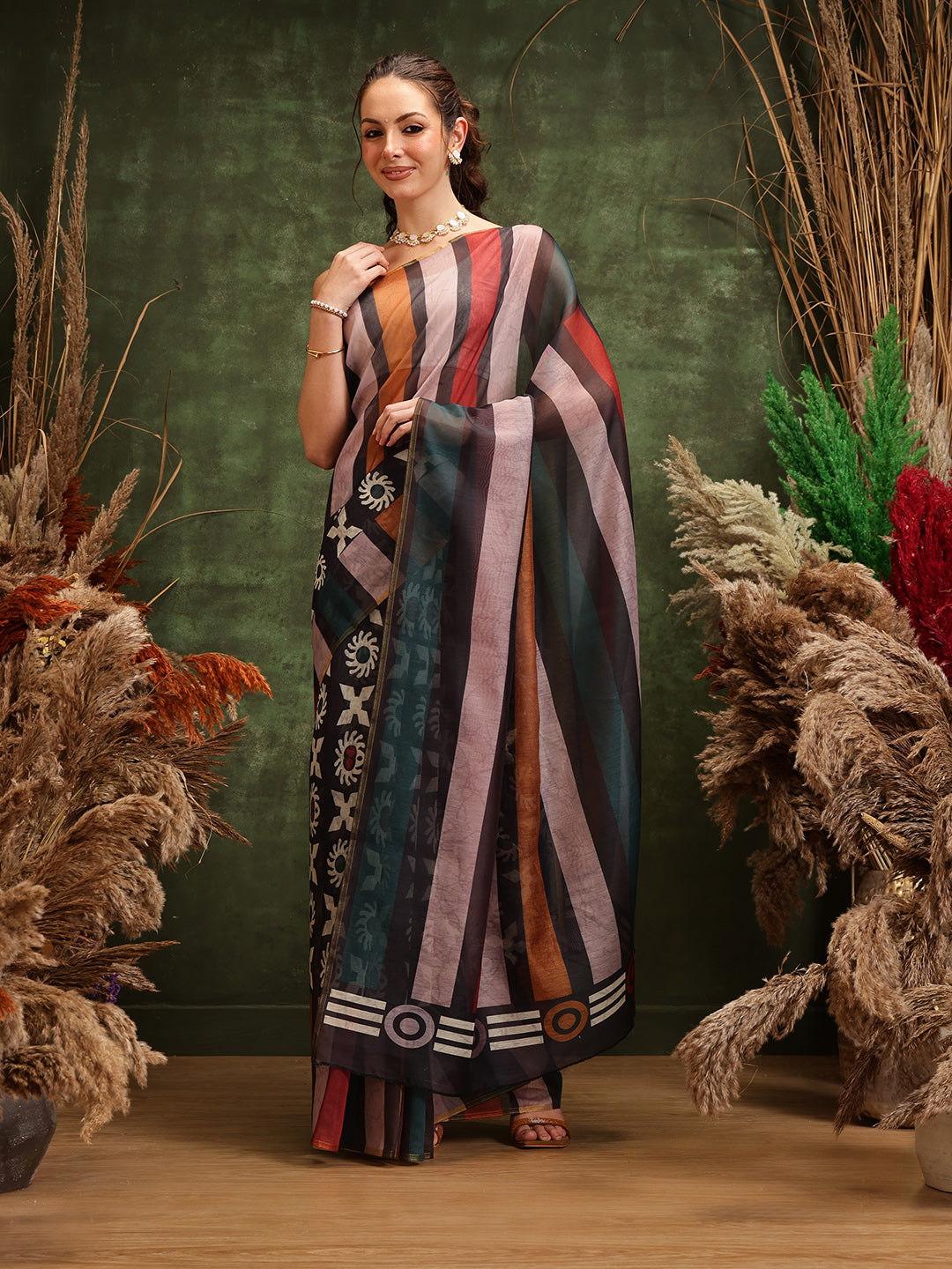 Hiral Fashion Black Cotton Silk Abstract Digital Printed Saree
