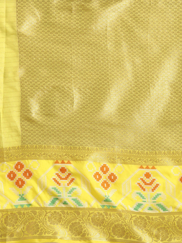Gray Banarasi Silk Woven Zari Design Checked Saree with Unstitched Blouse - Hiral Fashion
