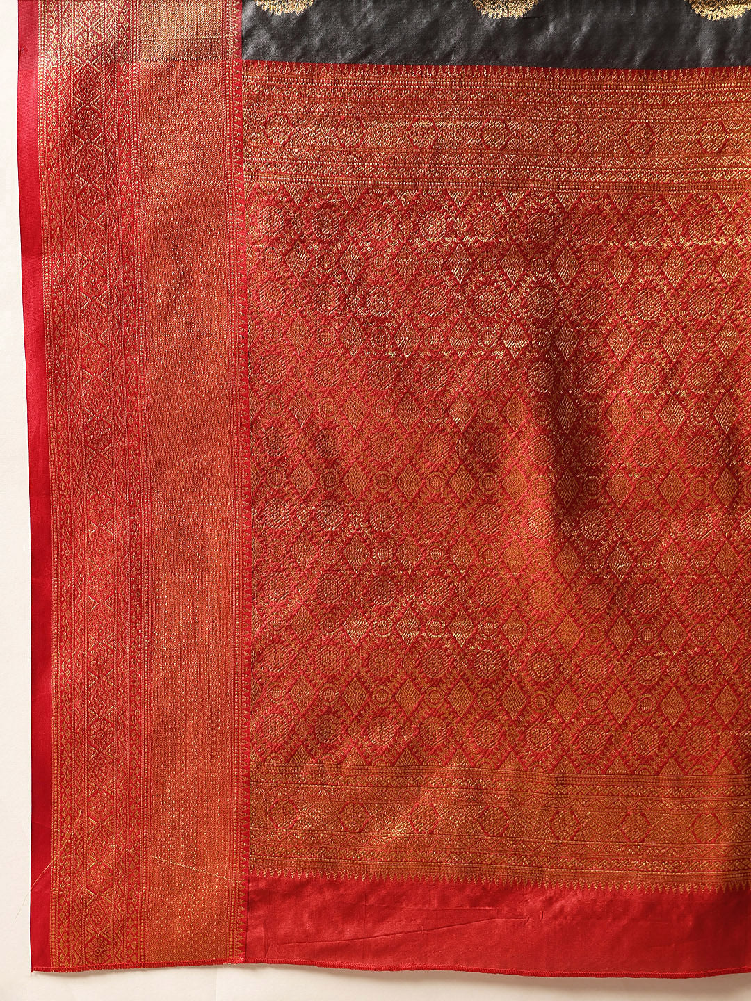 Hiral Fashion Grey Kanjeevaram Silk Woven Design Saree