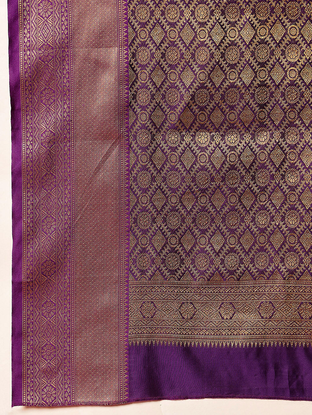 Hiral Fashion Pink Kanjeevaram Silk Woven Design Saree