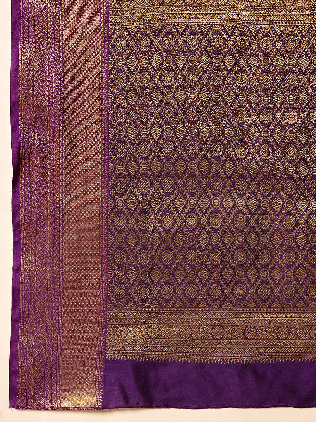 Hiral Fashion Red Kanjeevaram Silk Woven Design Saree