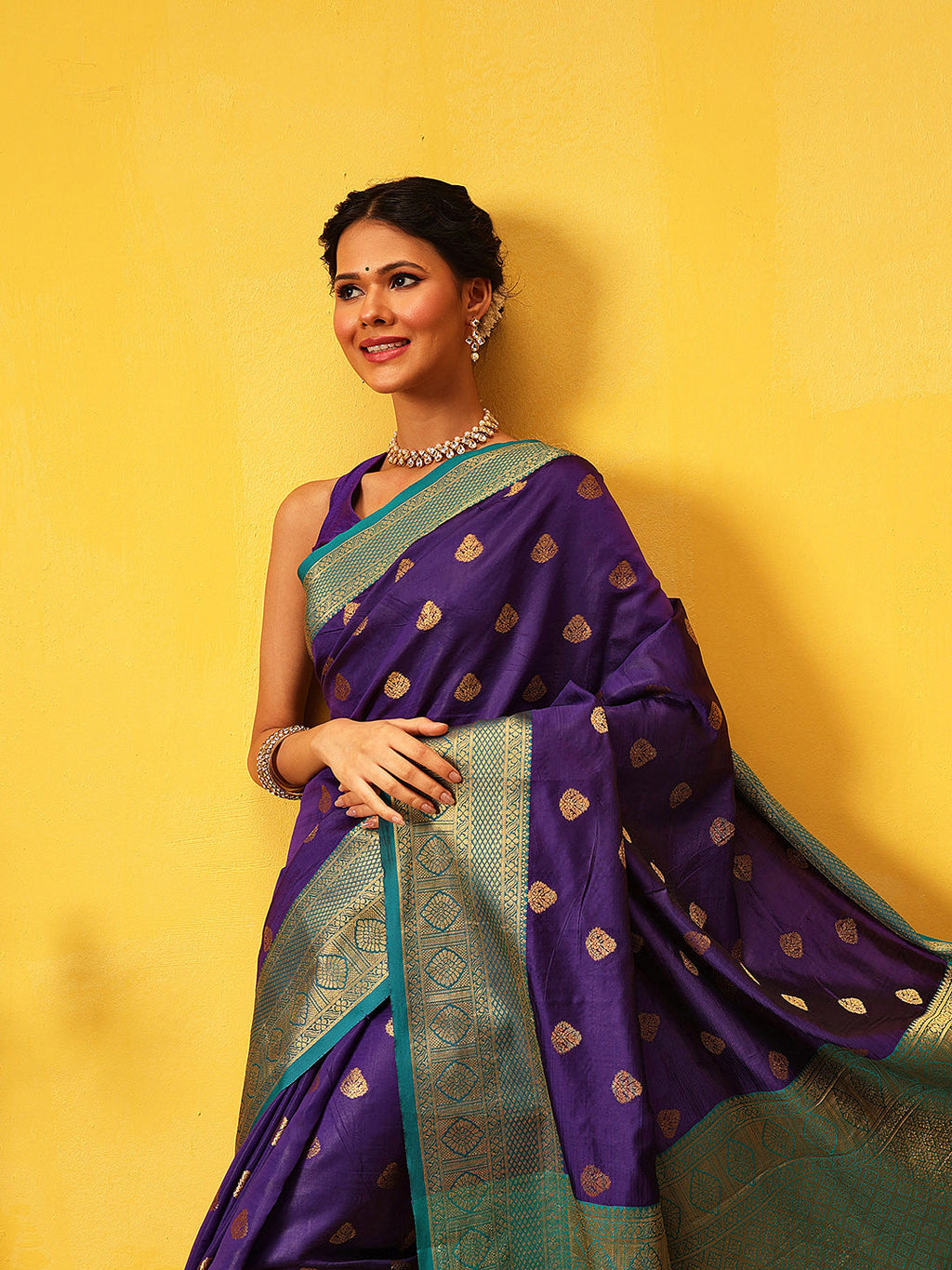 Hiral Fashion Blue Kanjeevaram Silk Woven Design Saree