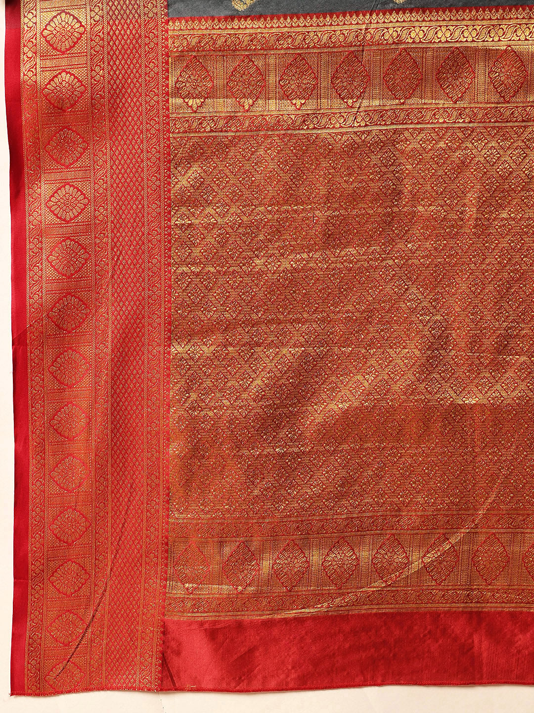 Hiral Fashion Grey Kanjeevaram Silk Woven Design Saree