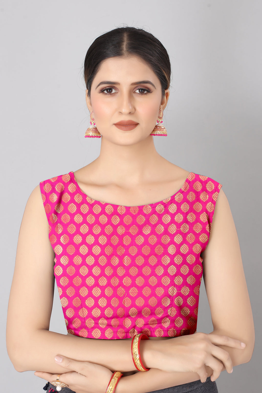 Hiral Fashion Grey Banarasi Silk Blend Geomatric Woven Design Saree