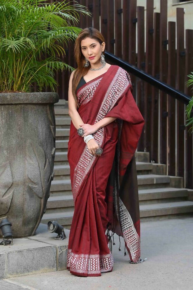 Beatitude Red Cotton Jacqaurd Border Tangail Handloom Saree