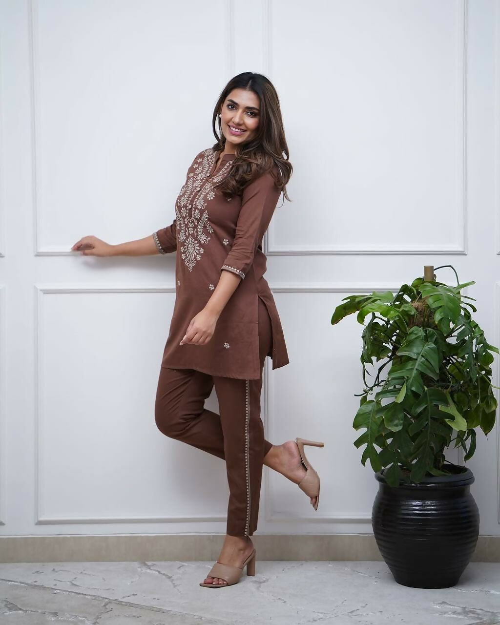 Joban Fashion Brown Kurta Set Rayon Embroidery Sequence Work - Distacart
