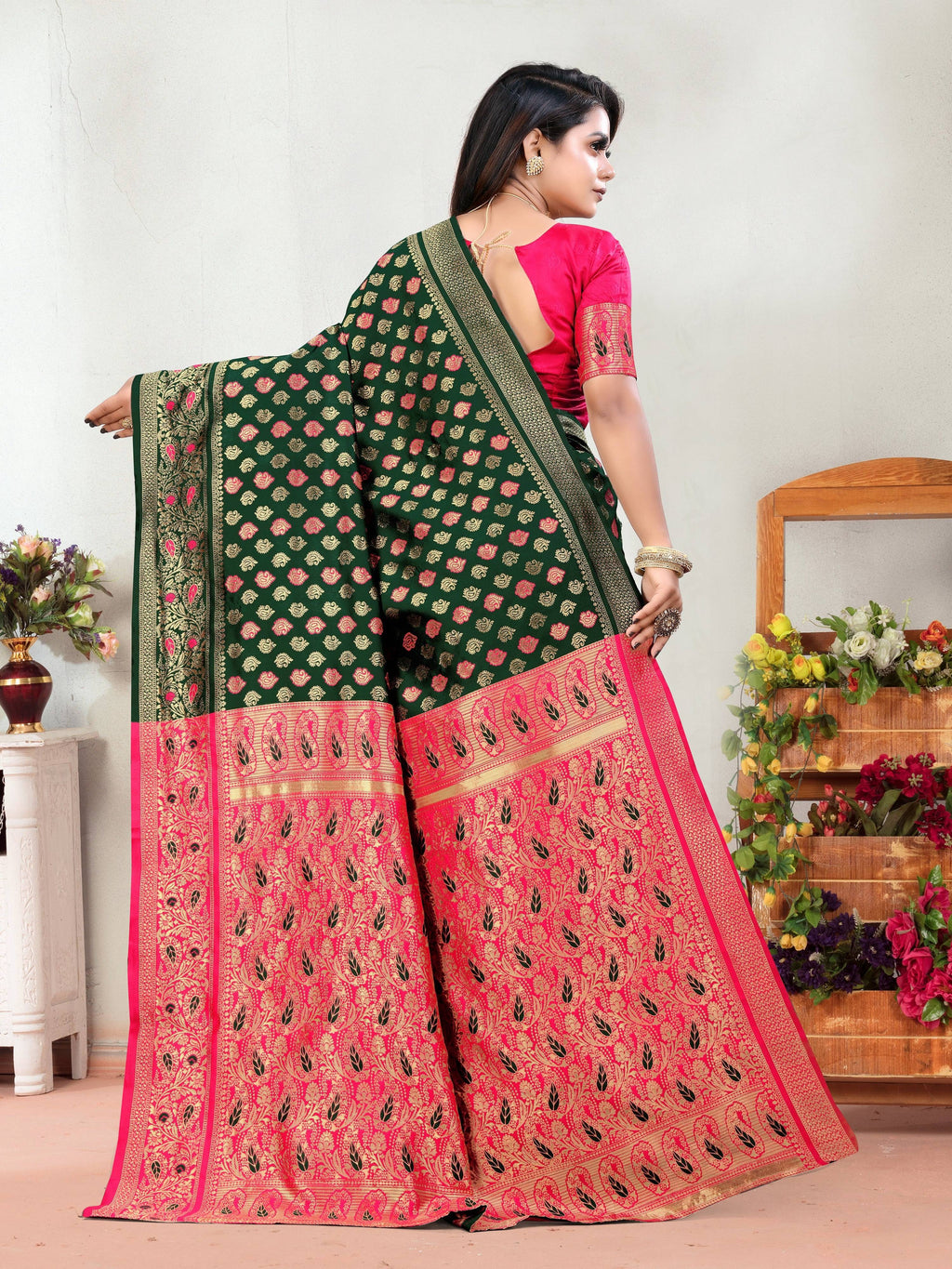 Vedant Vastram Litchi Silk Designer Banarasi Saree - Green - Distacart