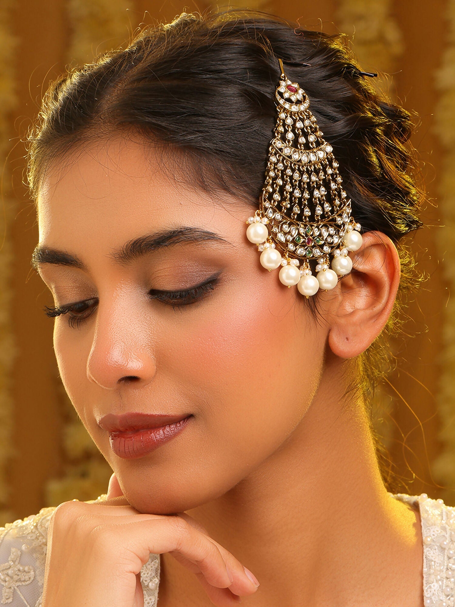 Ruby Raang Begum'S Passa