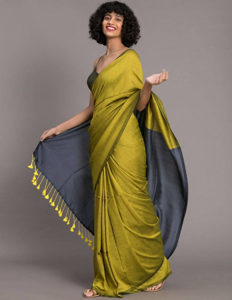Suta Green Blue Colourblocked Cotton Blend Saree - Distacart