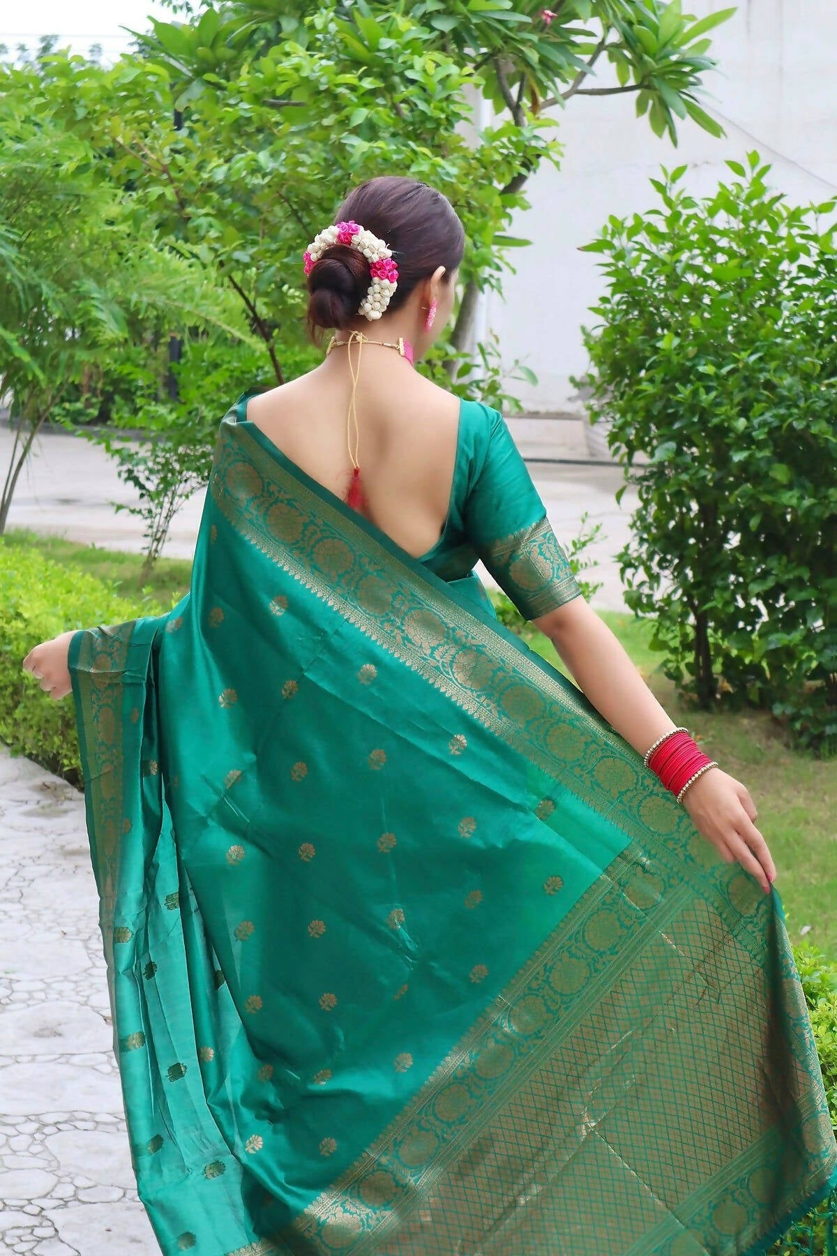 DEIANA'S Beautiful Designer Golden zari Soft Lichi Silk Saree - Teal