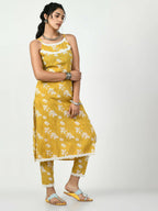 Myshka Women's Yellow Printed Kurta With Trouser