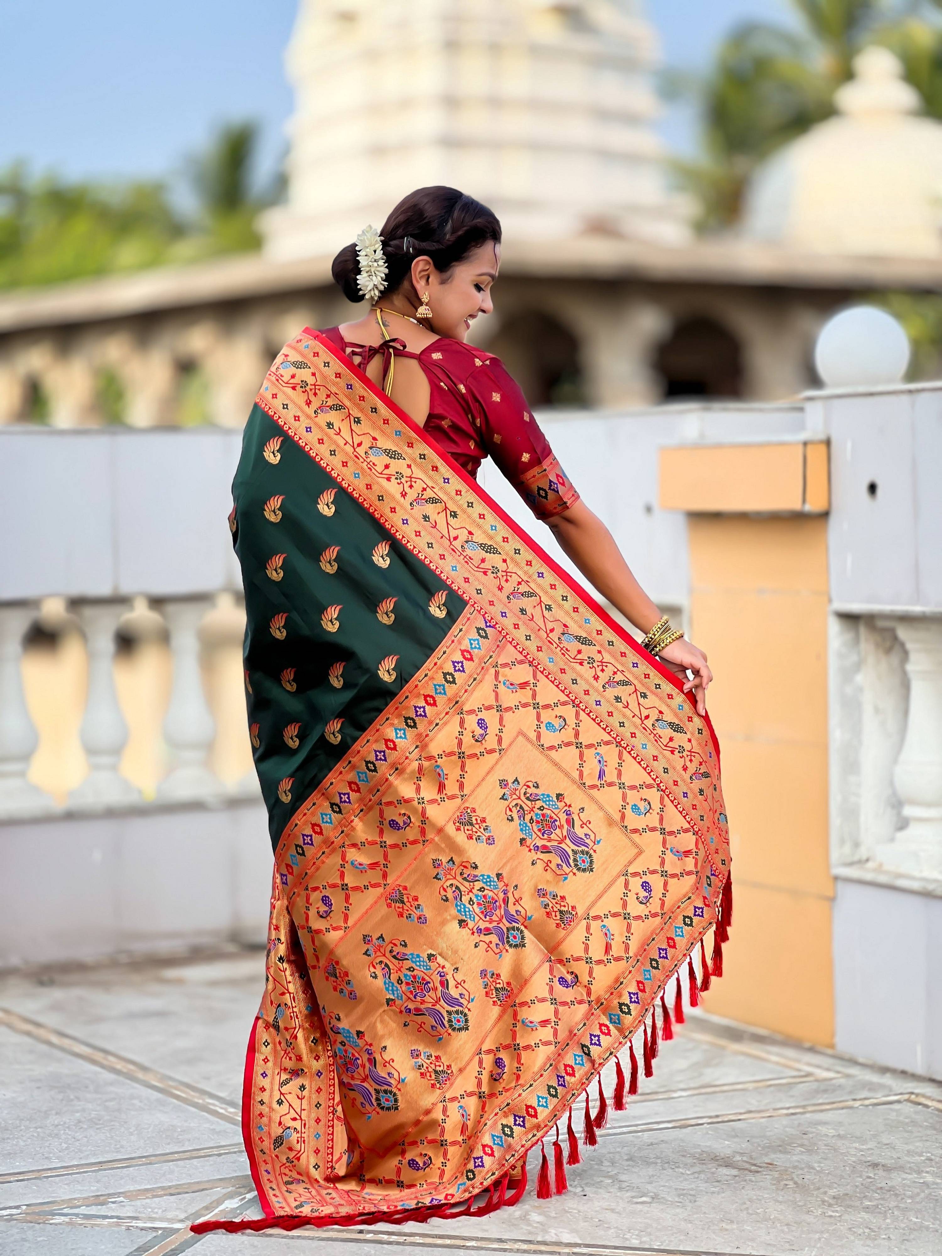 Vedant Vastram Soft Litchi Silk Paithani Jacquard Saree - Green