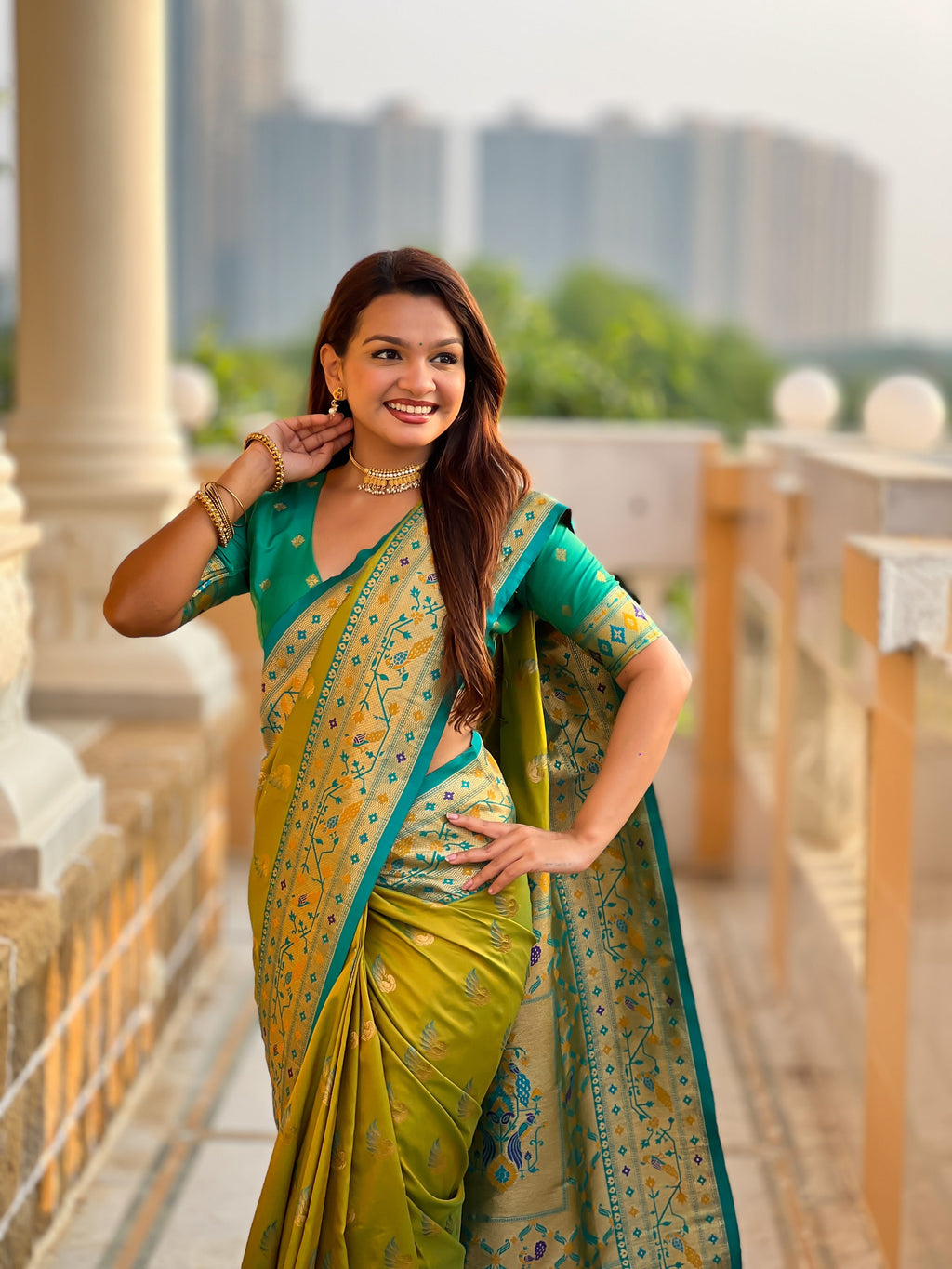Vedant Vastram Soft Litchi Silk Paithani Jacquard Saree - Olive
