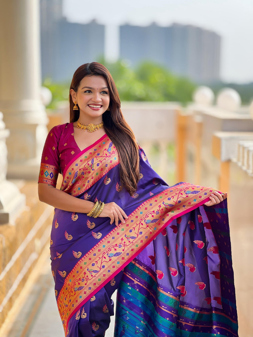 Vedant Vastram Soft Litchi Silk Paithani Jacquard Saree - Violet