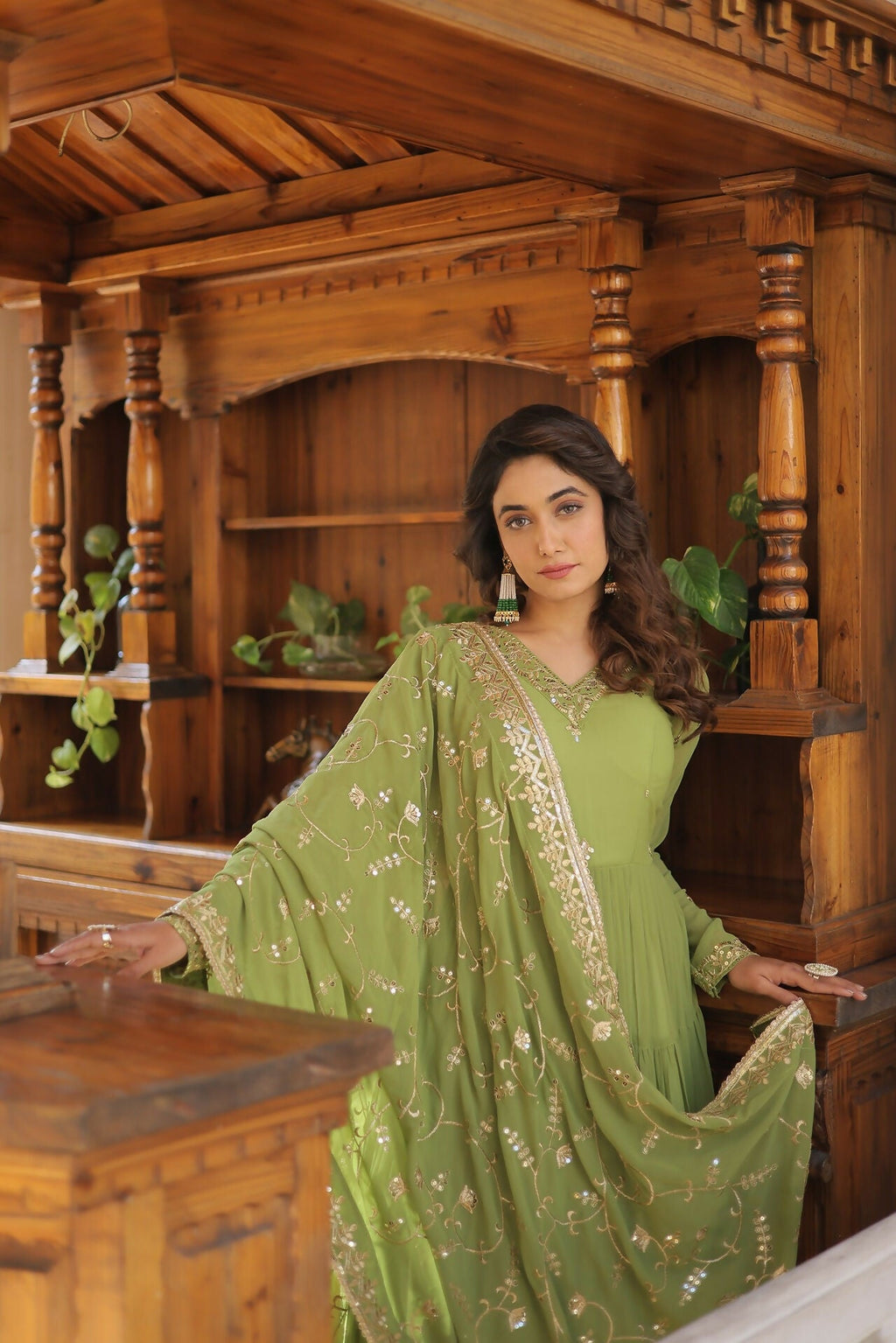 Joban Fashion Green Georgette Sequence Embroidery Work Kurta Set - Distacart