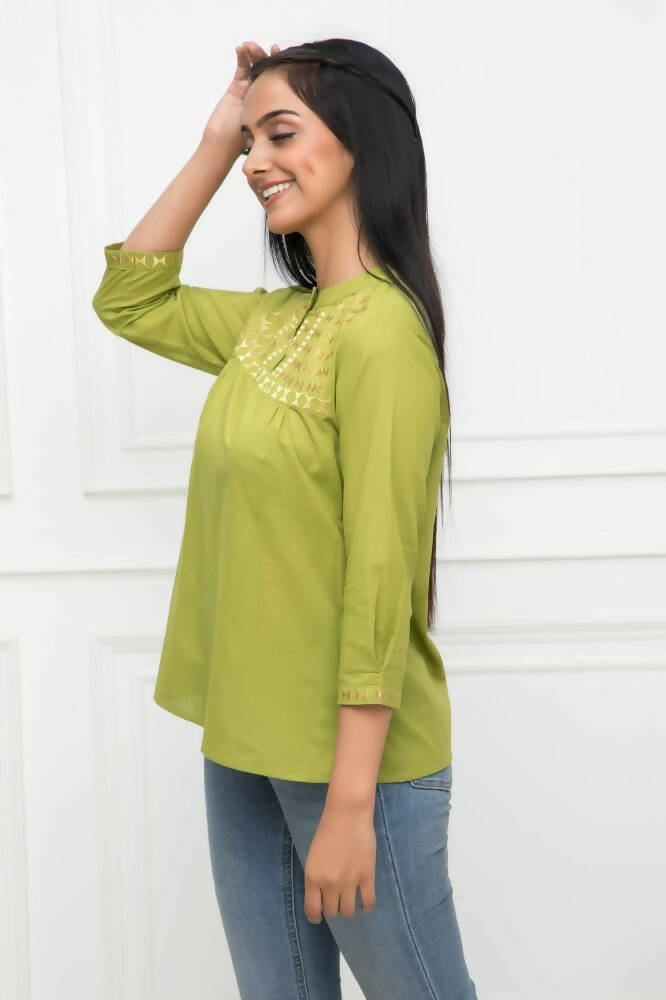 Myshka Women Green Solid Mandarin Collar Regular Sleeves Pure Cotton Top - Distacart