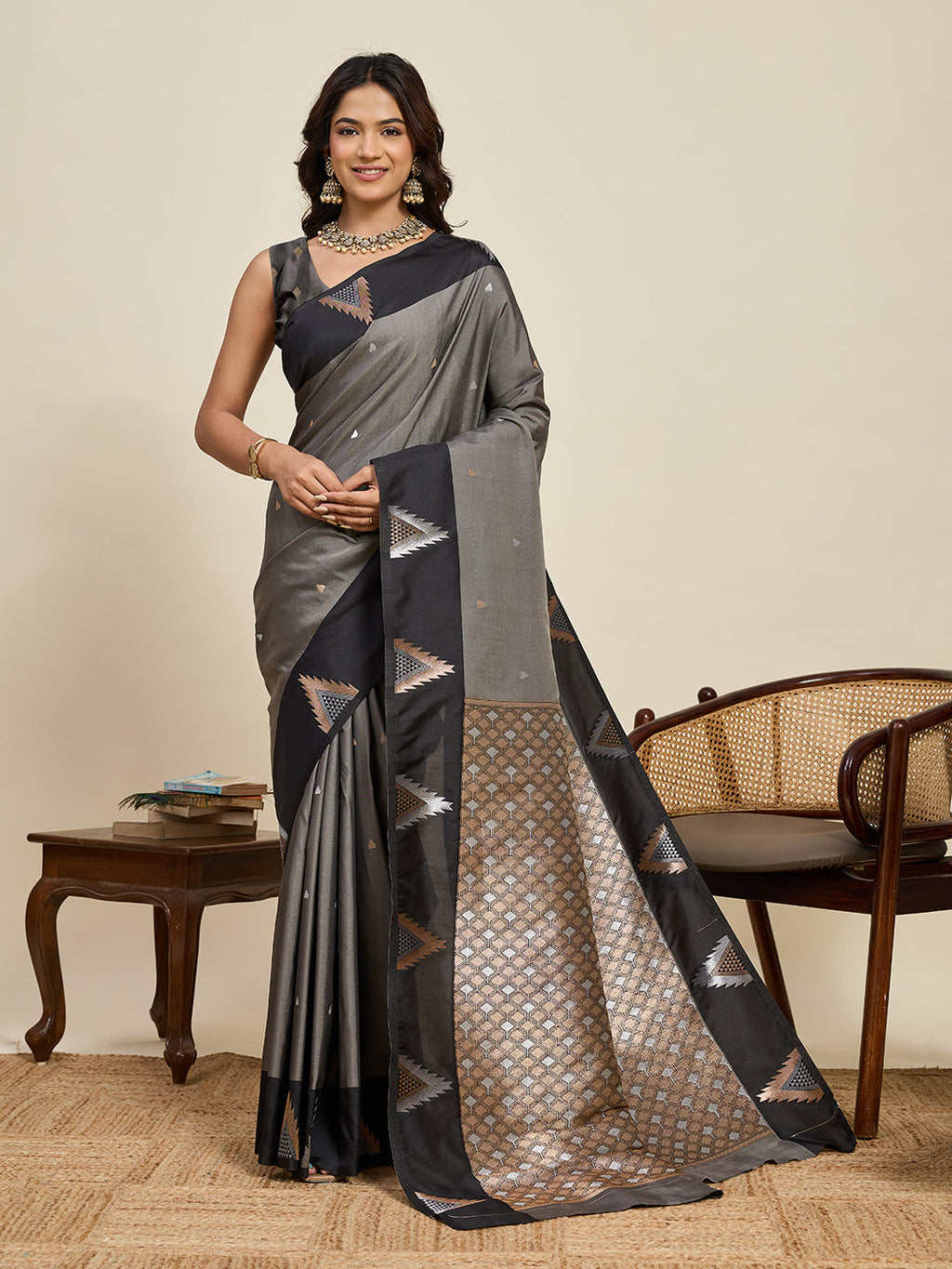 Vedant Vastram Soft Litchi Silk Banarasi Silk Jacquard Saree - Black