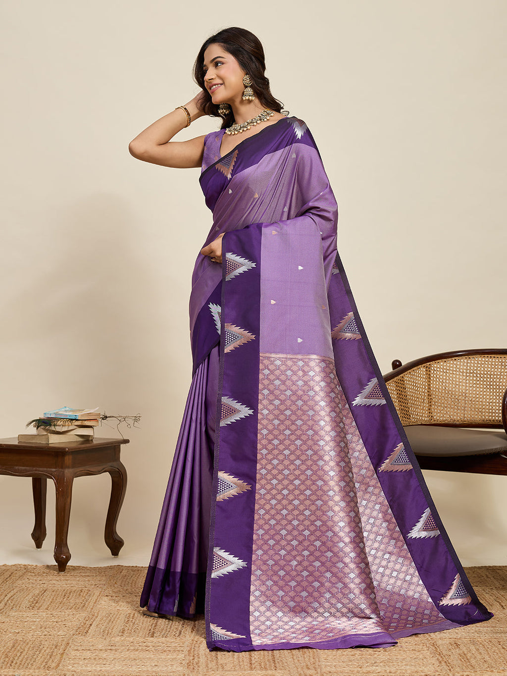 Vedant Vastram Soft Litchi Silk Banarasi Silk Jacquard Saree - Lavender