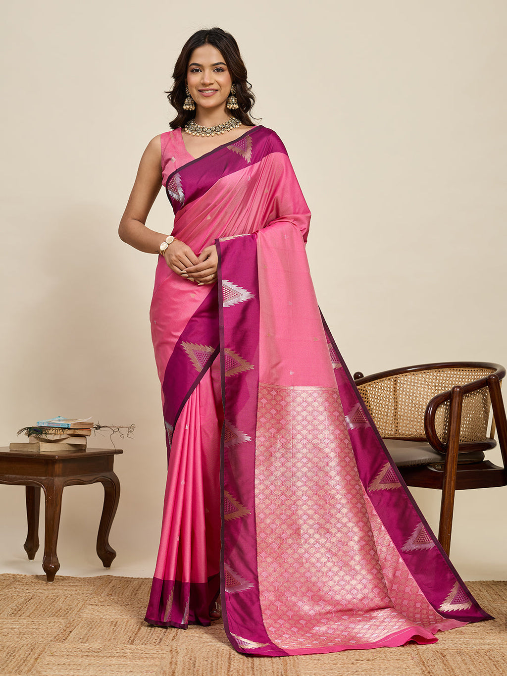 Vedant Vastram Soft Litchi Silk Banarasi Silk Jacquard Saree - Pink