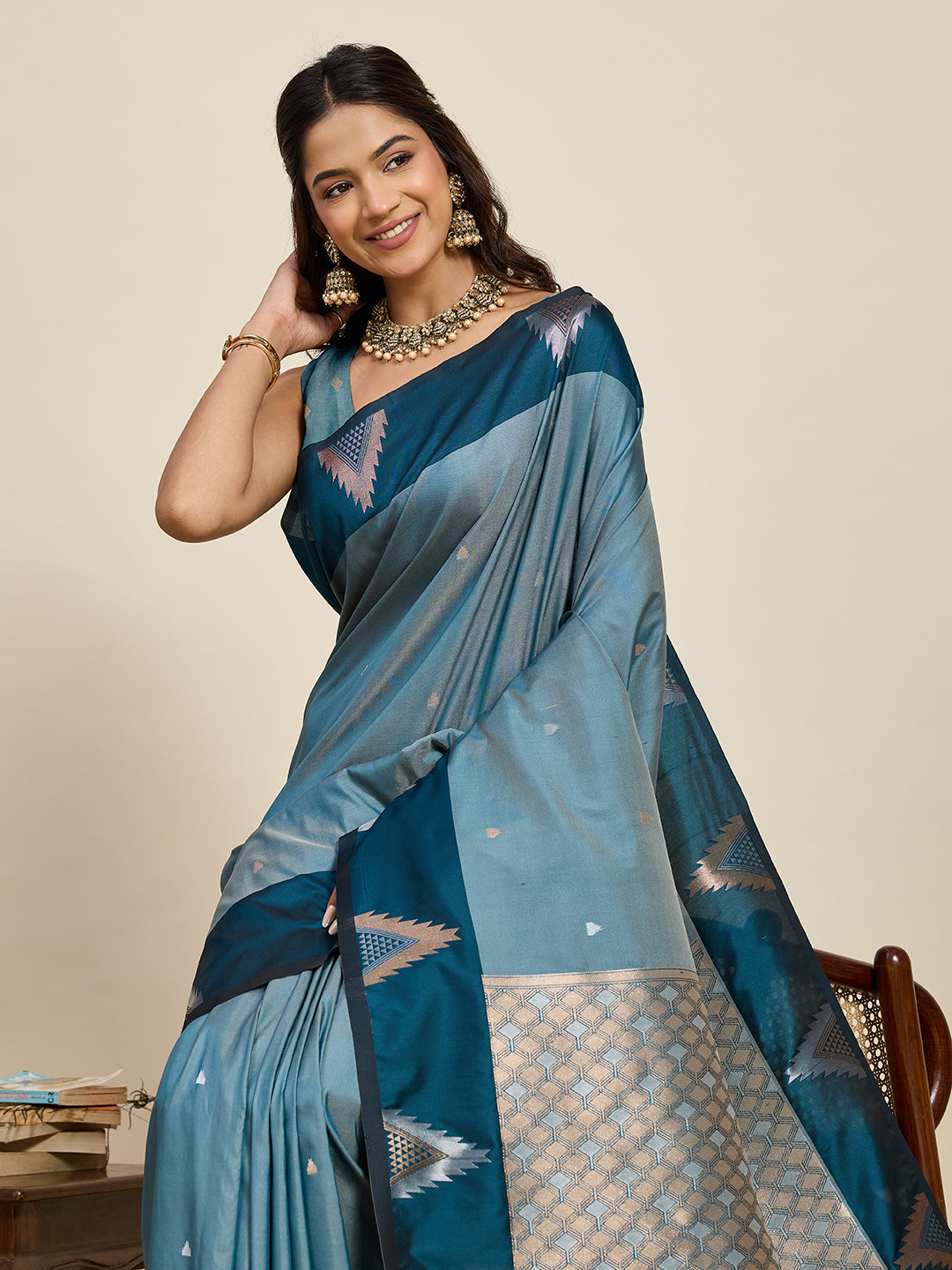 Vedant Vastram Soft Litchi Silk Banarasi Silk Jacquard Saree - Rama