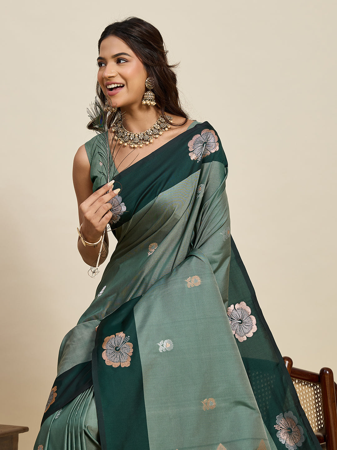 Vedant Vastram Soft Litchi Silk Banarasi Silk Jacquard Saree - Green