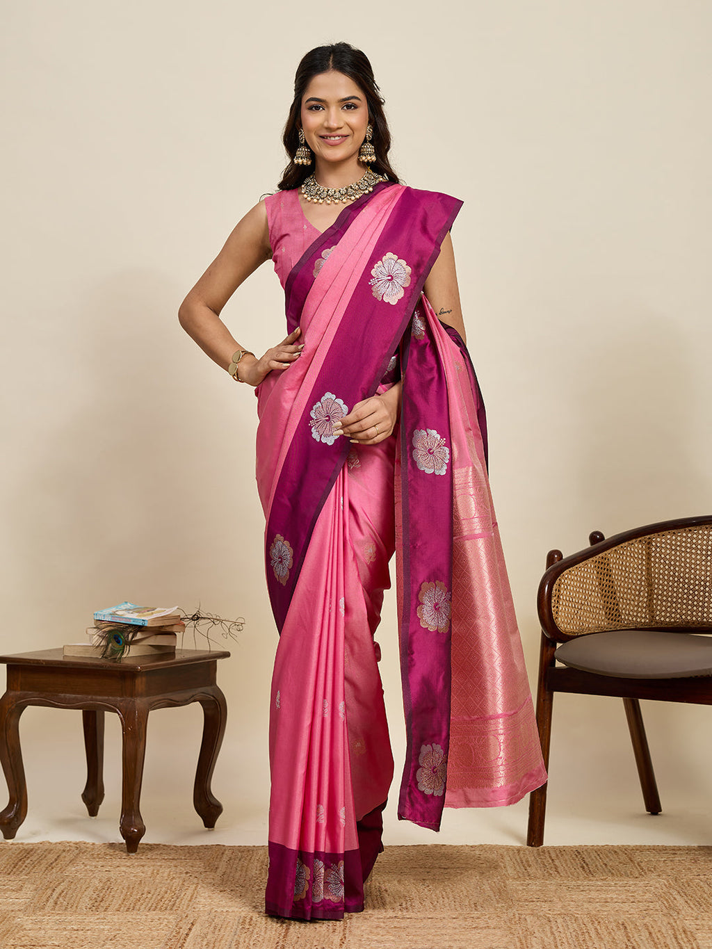 Vedant Vastram Soft Litchi Silk Banarasi Silk Jacquard Saree - Pink