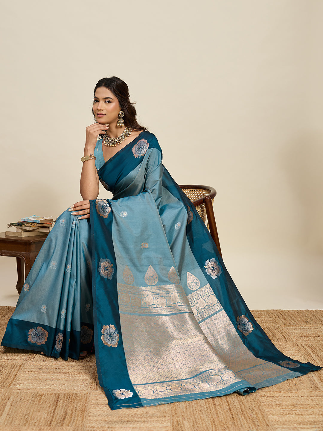 Vedant Vastram Soft Litchi Silk Banarasi Silk Jacquard Saree - Rama